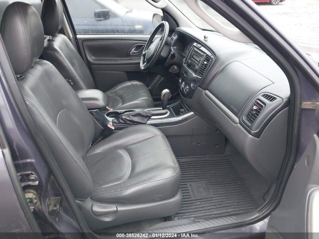 2006 MAZDA TRIBUTE S VIN: 4F2YZ06196KM32916