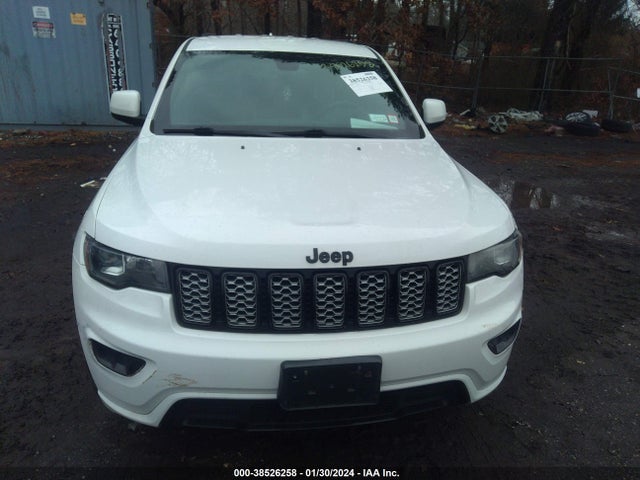 2017 JEEP GRAND CHEROKEE ALTITUDE 4X4 VIN: 1C4RJFAG6HC951851