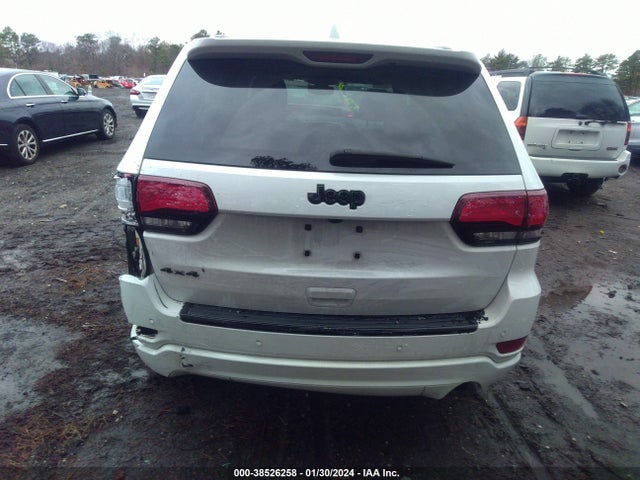2017 JEEP GRAND CHEROKEE ALTITUDE 4X4 VIN: 1C4RJFAG6HC951851