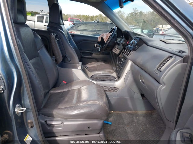 2005 HONDA PILOT EX-L VIN: 5FNYF18595B034017
