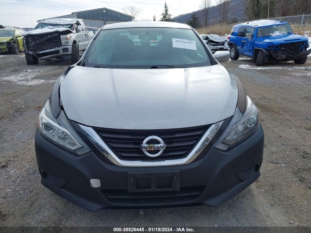 Nissan Altima 2.5 S 2017 1N4AL3APXHN354881 Image 13