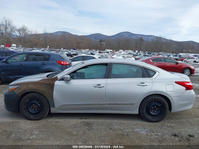 Nissan Altima 2.5 S 2017 1N4AL3APXHN354881 Image 15