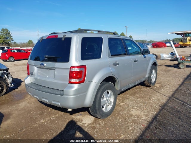 2009 FORD ESCAPE XLT VIN: 1FMCU03709KA32812