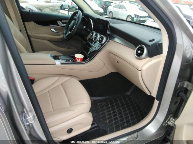 W1N0G8EB7NG028390 Mercedes-Benz Glc 300 4matic Suv