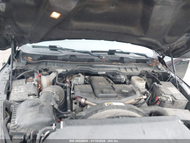 3C6UR5DL1HG725842 RAM 2500 Big Horn  4x4 6'4 Box