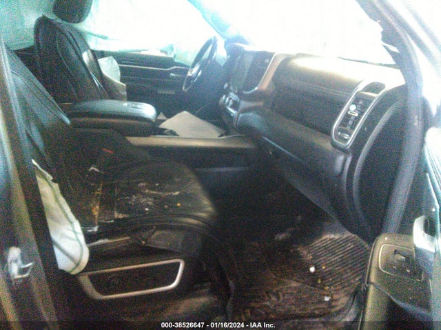 RAM 1500 Laramie  4x4 5'7 Box 2020 1C6SRFJT0LN149064 Image 5