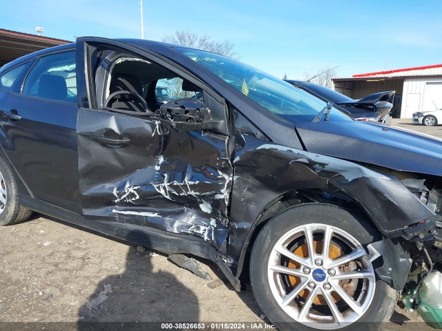 2015 FORD FOCUS SE VIN: 1FADP3K2XFL265356