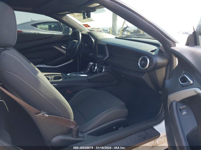 Chevrolet Camaro 1lt 2017 1G1FB3DS1H0160619 Image 5