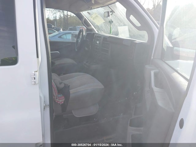 Chevrolet Express 3500 Lt 2018 1GAZGPFG8J1325533 Image 5
