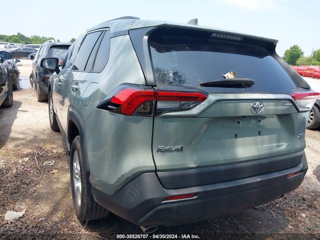 Toyota Rav4 Xle 2021 2T3W1RFV2MW167556 Image 3
