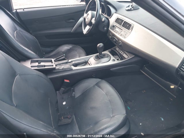 2004 BMW Z4 2.5I VIN: 4USBT335X4LS49316