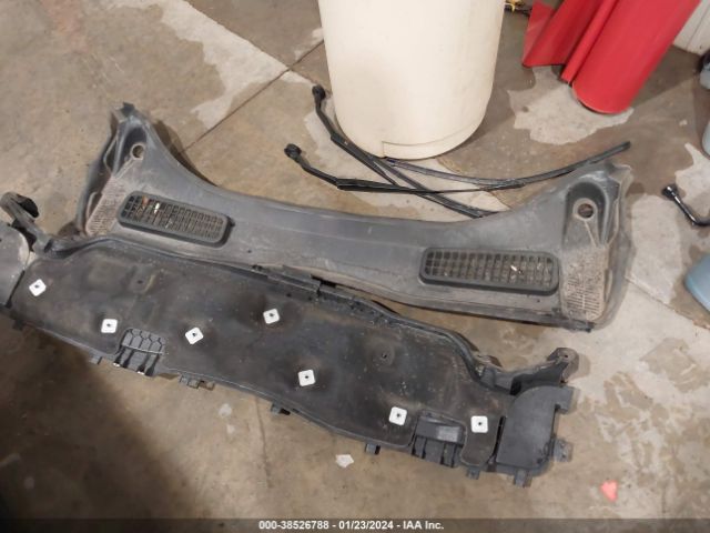 1FMCU9G9XGUA11483 Ford ESCAPE SE