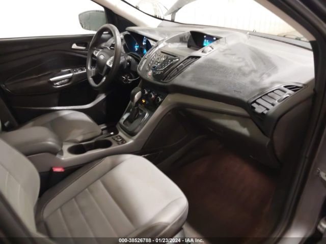 1FMCU9G9XGUA11483 Ford ESCAPE SE