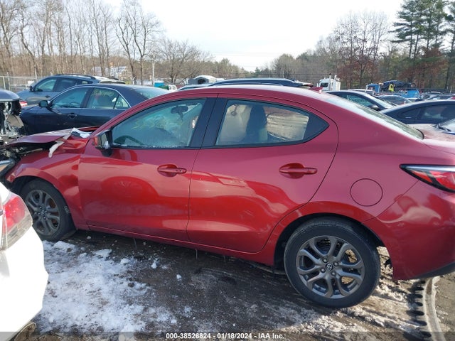 Toyota YARIS LE 2019 3MYDLBYV3KY509661 Image 14