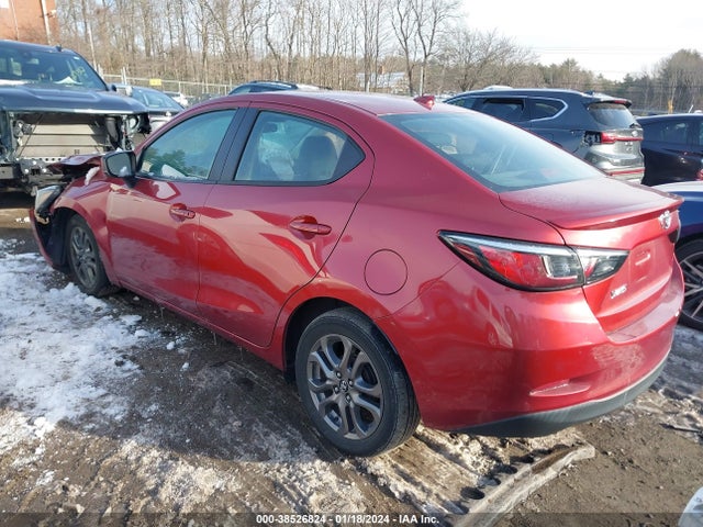 Toyota YARIS LE 2019 3MYDLBYV3KY509661 Image 3