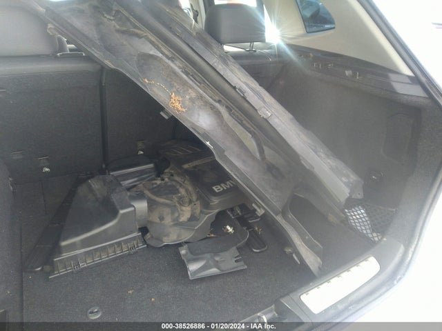 BMW X1 Sdrive28i 2015 WBAVM1C57FVW58849 Image 12