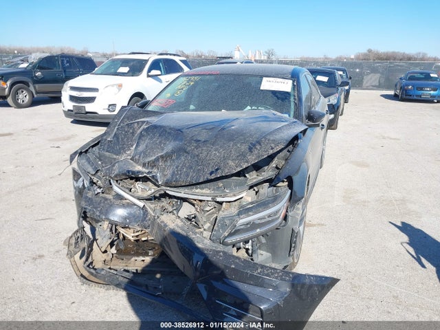 1VWDT7A31HC036913 Volkswagen Passat 1.8t R-line
