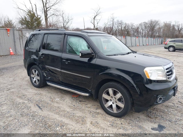 Honda Pilot Touring 2015 5FNYF4H90FB018133 Image 1
