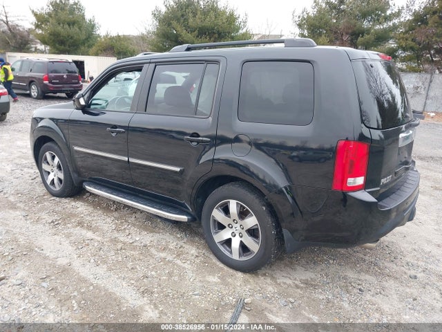 Honda Pilot Touring 2015 5FNYF4H90FB018133 Image 3