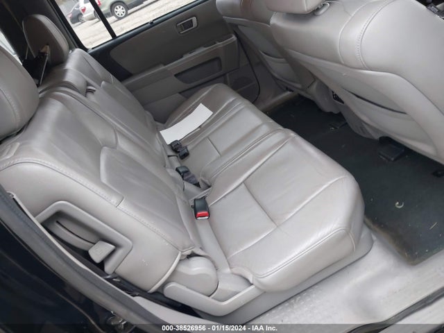 Honda Pilot Touring 2015 5FNYF4H90FB018133 Image 8