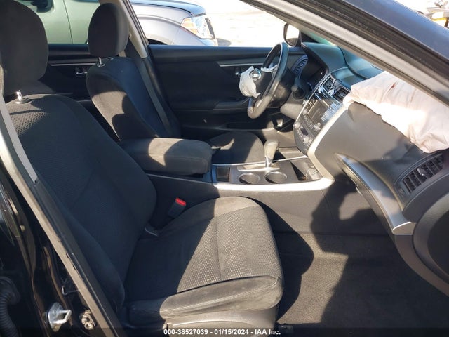 Nissan Altima 2015 1N4AL3AP9FC207511 Image 17