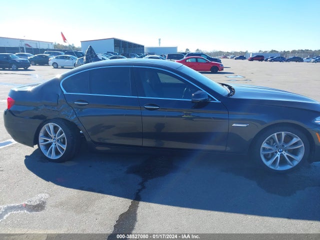 BMW 535i 2016 WBA5B1C5XGG129147 Image 13