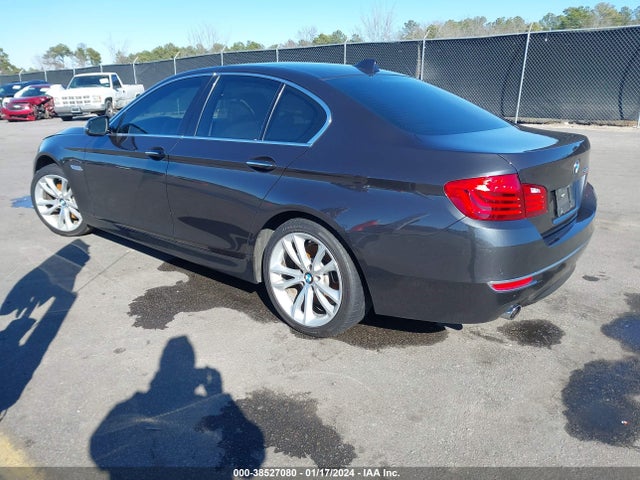 BMW 535i 2016 WBA5B1C5XGG129147 Image 3