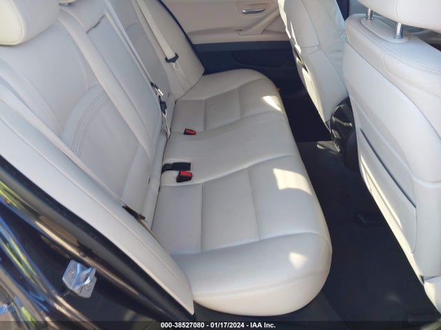 BMW 535i 2016 WBA5B1C5XGG129147 Image 8