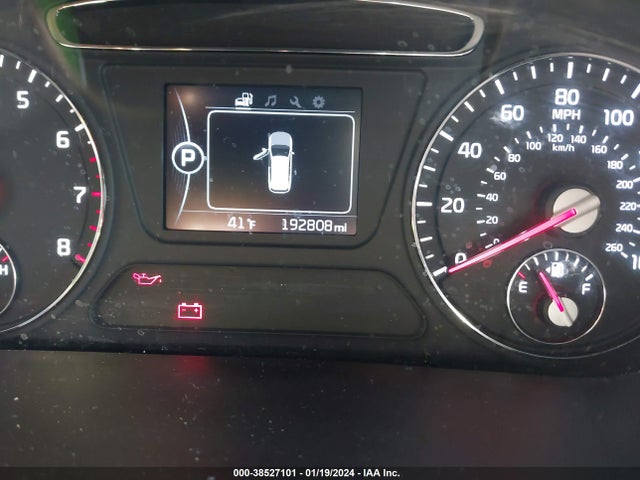 2017 KIA SORENTO 3.3L LX VIN: 5XYPG4A55HG191190
