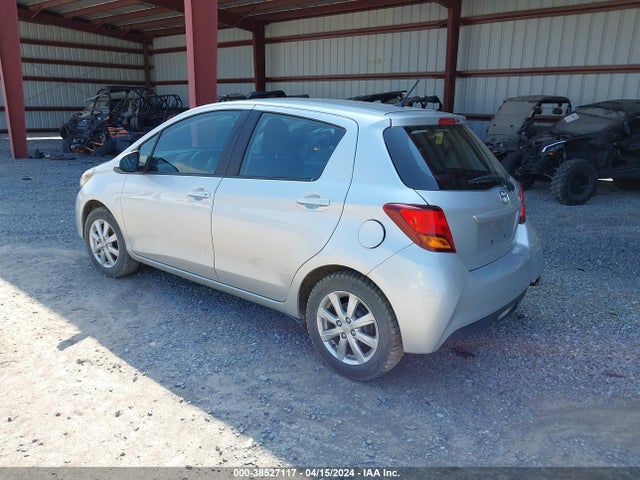 Toyota YARIS LE 2015 VNKKTUD35FA029046 Image 3