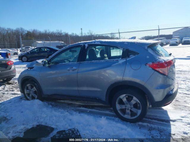 3CZRU6H32JG708464 Honda HR-V LX
