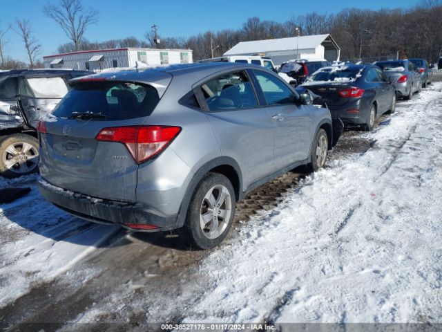 3CZRU6H32JG708464 Honda HR-V LX