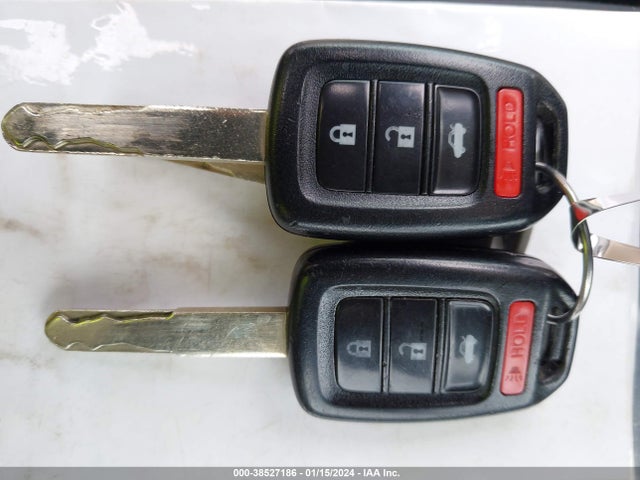 2013 HONDA ACCORD LX VIN: 1HGCR2F36DA056137