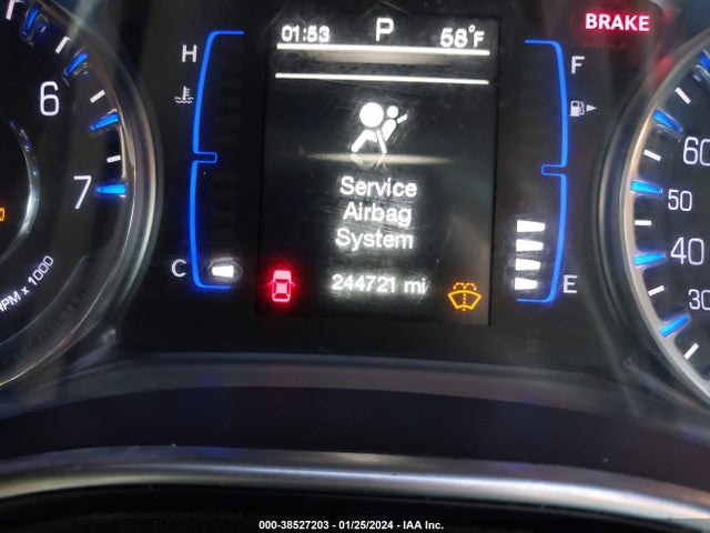 Chrysler 200 Limited 2015 1C3CCCABXFN580007 Image 15
