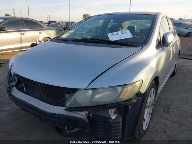 2010 HONDA CIVIC LX VIN: 19XFA1F51AE031007