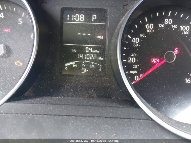 3VWD17AJ7FM241135 Volkswagen Jetta 1.8t Se