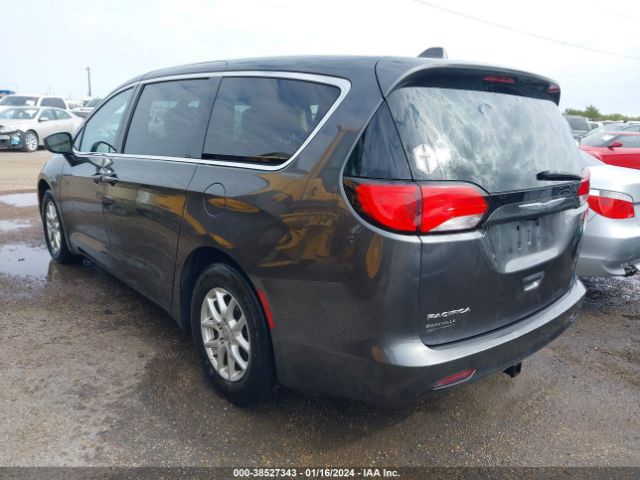 2C4RC1DG5HR720181 Chrysler Pacifica Touring