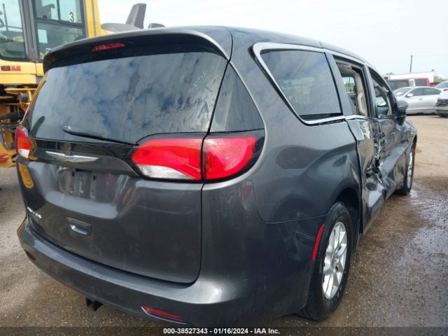 2C4RC1DG5HR720181 Chrysler Pacifica Touring