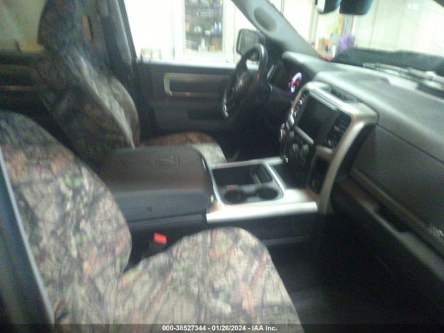 2019 RAM 1500 CLASSIC 1C6RR7LT5KS570909 Photo 4