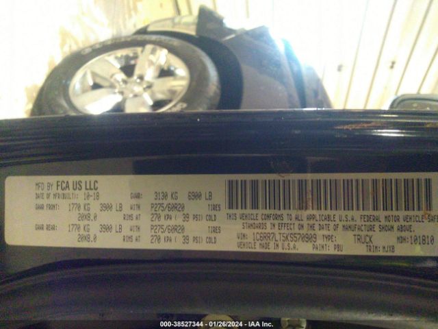 2019 RAM 1500 CLASSIC 1C6RR7LT5KS570909 Photo 8