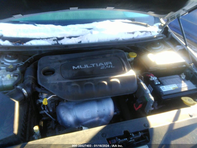 Chrysler 200 C 2015 1C3CCCCB0FN525059 Image 10