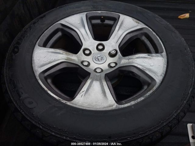 1C6SRFJT8KN501290 RAM 1500 Laramie