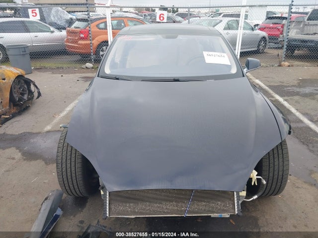 Tesla MODEL S 2014 5YJSA1H15EFP44632 Image 25