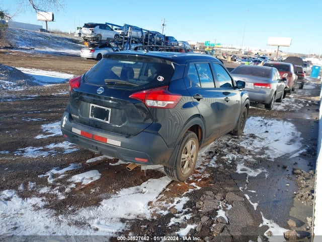 Nissan KICKS S 2018 3N1CP5CU1JL536449 Image 4