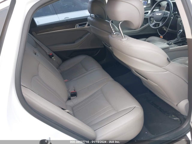 Hyundai Genesis 3.8 2015 KMHGN4JE6FU074277 Image 8