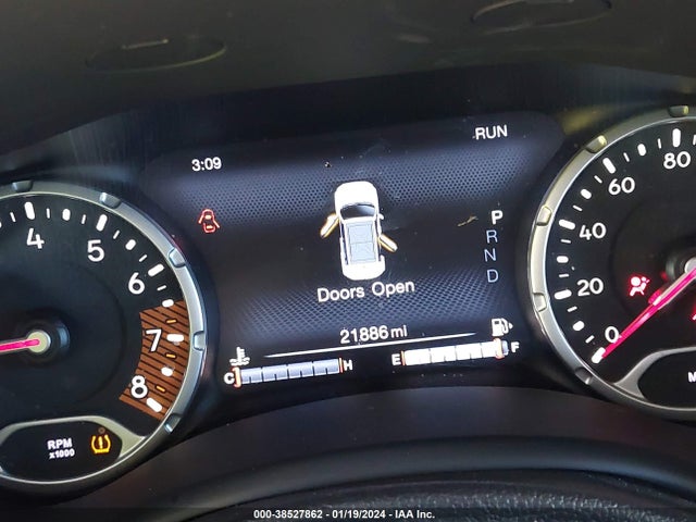 ZACNJBC11LPL08633 Jeep Renegade Trailhawk 4x4