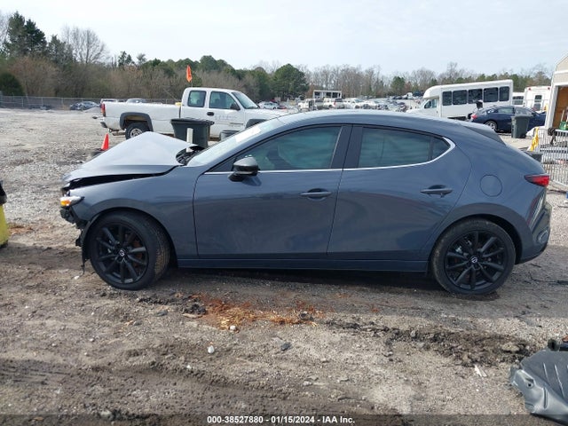 JM1BPALM2P1622239 Mazda Mazda3 2.5 S Carbon Edition