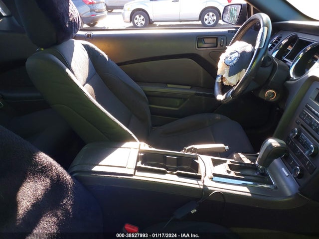 2014 FORD MUSTANG V6 VIN: 1ZVBP8AM0E5249491