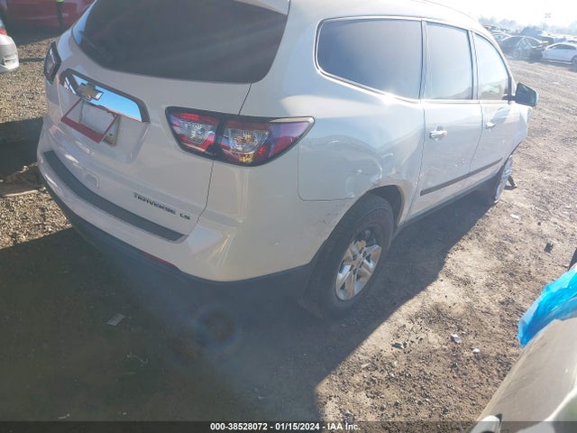 Chevrolet Traverse Ls 2015 1GNKRFED6FJ308233 Image 4