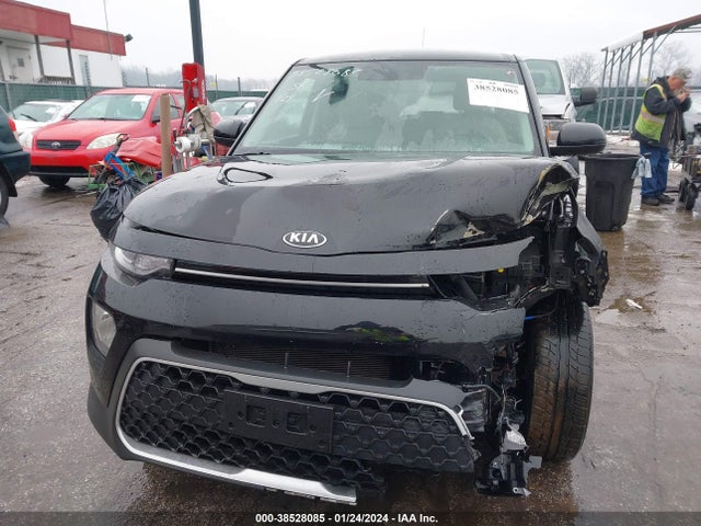 KIA SOUL LX 2020 KNDJ23AU7L7715774 Image 11
